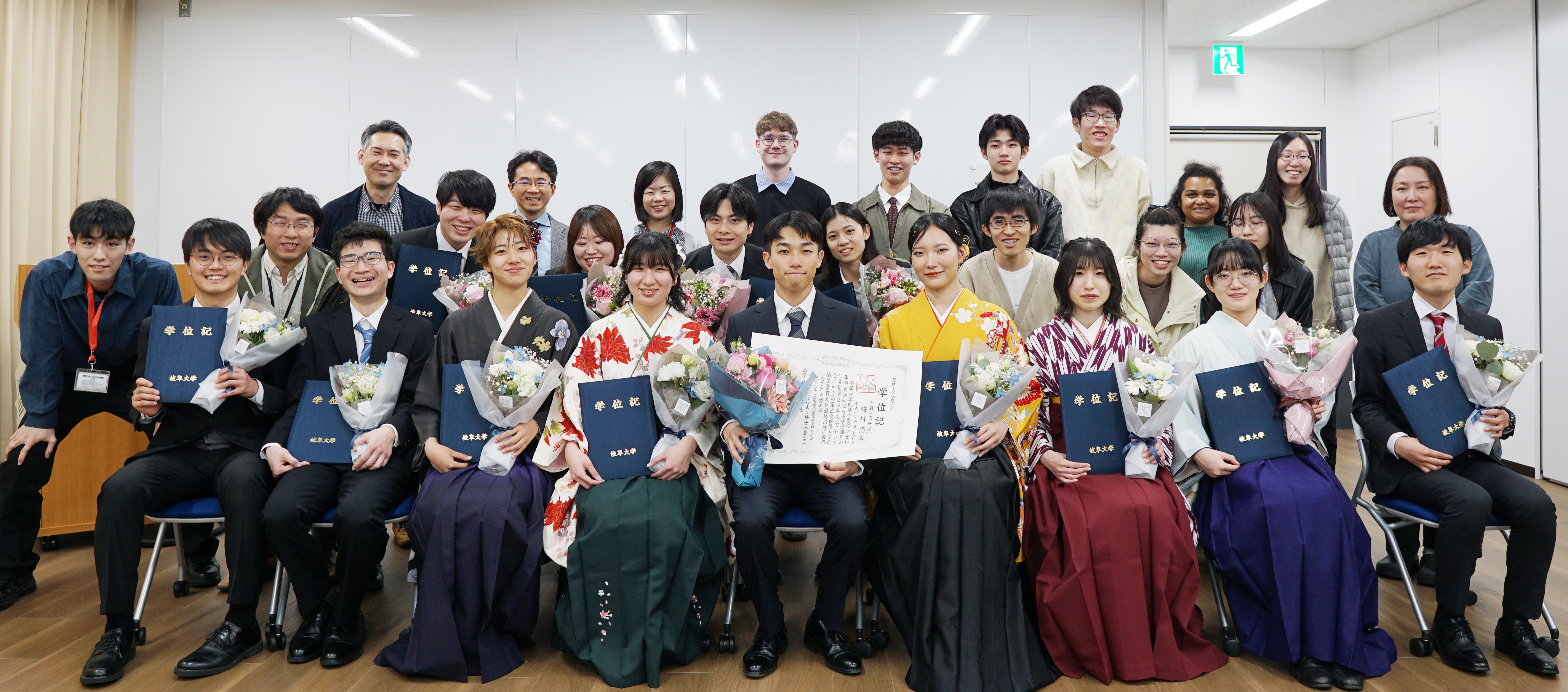 令和7年度学位授与式1