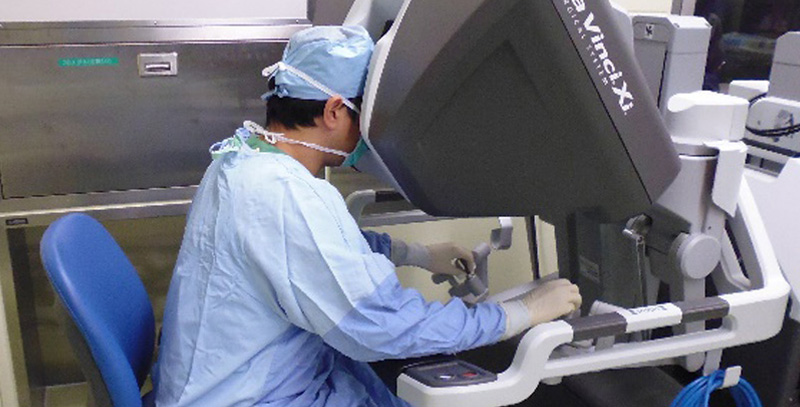 腹腔鏡手術およびロボット手術2