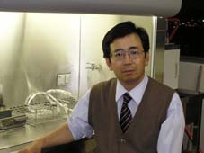 Nobuyuki SHIMOZAWA, Professor/Division Chief