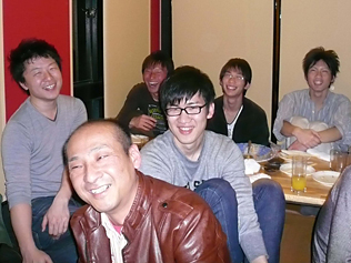 �ǂ��o���R���p